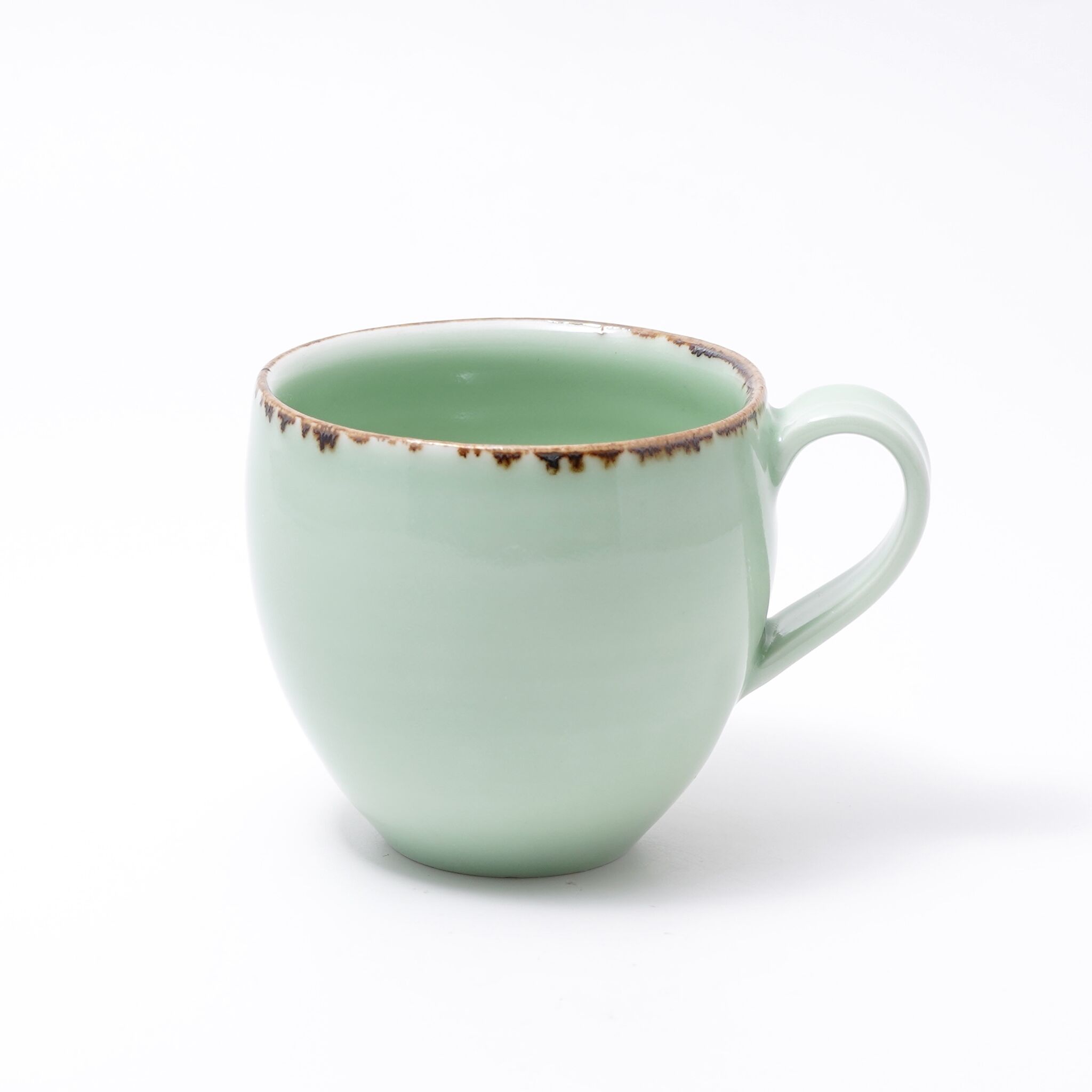 若草色のマグカップ